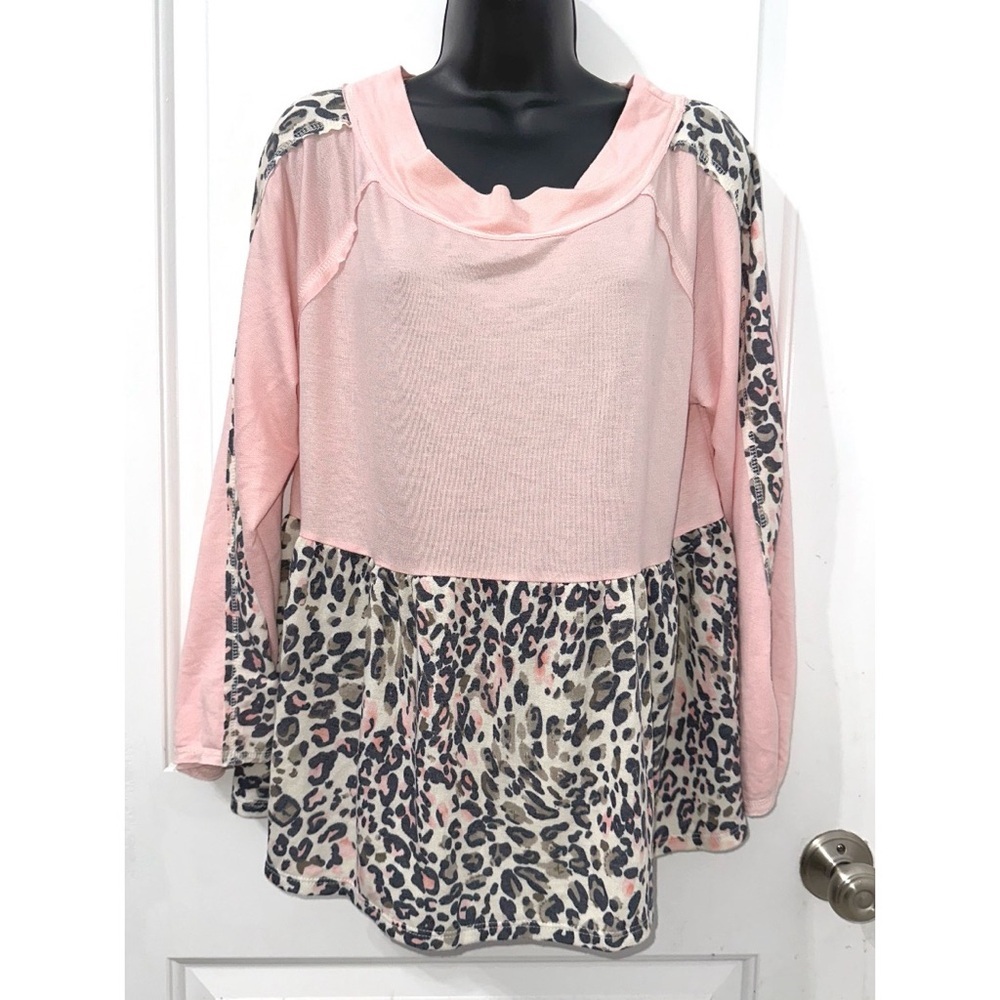 Three Bird Nest light pink & Leo print long sleeve top